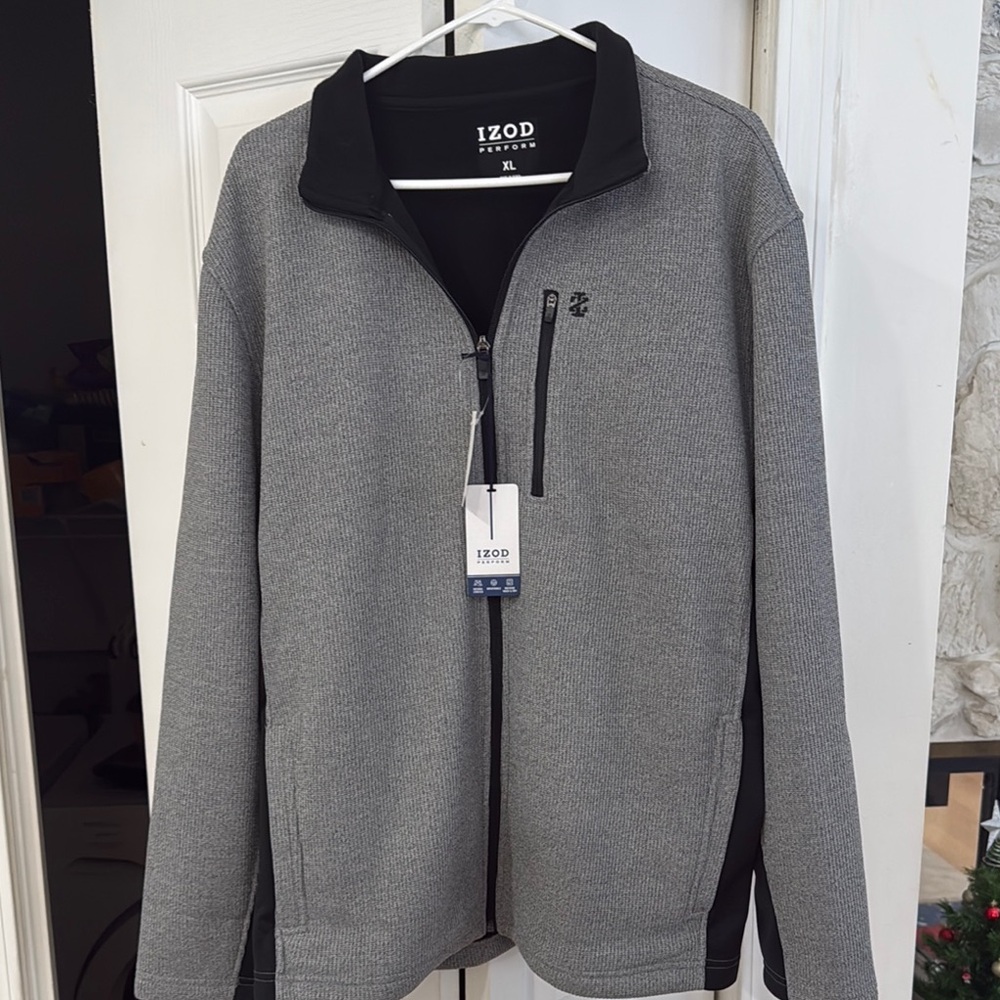 IZOD Men's Gray Sweater